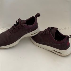 Nike Air Max Theas